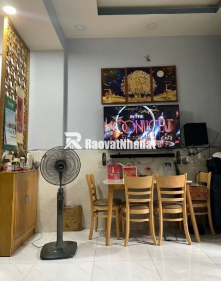 KHU VIP VƯỜN LÀI - PHAN THỊ HÀNH - PHÚ THỌ HOÀ - NHÀ 2 TẦNG MỚI ĐẸP - 31M2 - NGANG LỚN HƠN 4M - SỔ VUÔNG VỨC HOÀN CÔNG ĐỦ - SÁT MẶT TIỀN ĐƯỜNG LỚN -