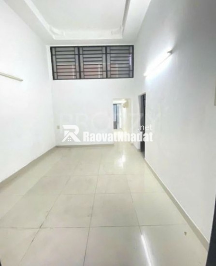 HÓC MÔN -  NHÀ NHỎ SAU LƯNG BẾN XE AN SƯƠNG - GIÁP TÂN BÌNH - NGANG 4M - 59M2 - NHỈNH 4 TỶ