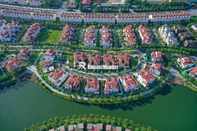 BÁN BIỆT THỰ- NHÀ VƯỜN VISTALAGO – SỐNG THƯỢNG LƯU ĐỘC QUYỀN GIỮA “TRÁI TIM” TÂY HÀ NỘI  GIÁ 3X TỶ