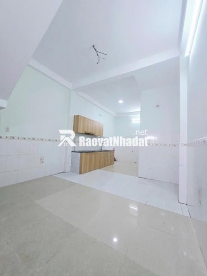 Nhà 3 Tầng Btct - 60m2 - Đường 6m Thông - Sát MT Đường Nguyễn Duy Trinh, Quận 9  -chỉ 4.55 TỶ