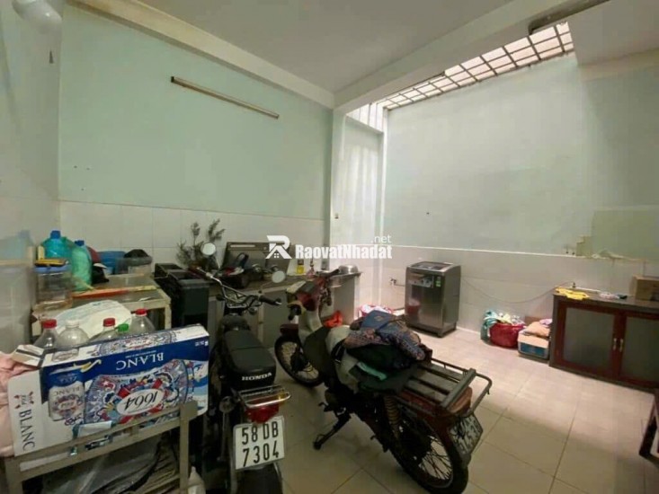 Bán Nhà HXH Đường Lê Văn Quới, P. Bình Trị Đông, Q. Bình Tân, 4.3x22m, Chỉ 5.9 Tỷ