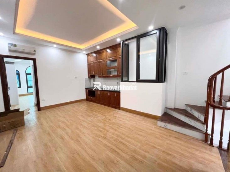 SIÊU HIẾM PHÂN LÔ  