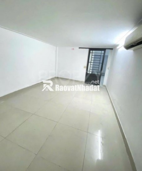 HÓC MÔN -  NHÀ NHỎ SAU LƯNG BẾN XE AN SƯƠNG - GIÁP TÂN BÌNH - NGANG 4M - 59M2 - NHỈNH 4 TỶ