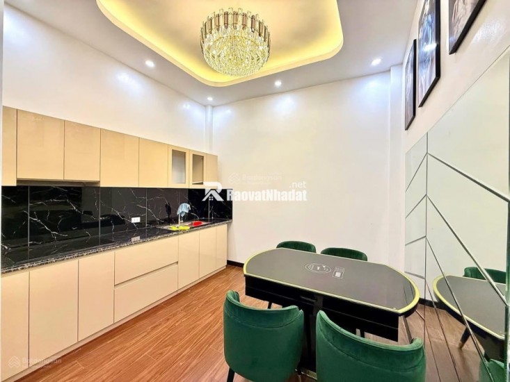 Trần Khát Chân - 40m x 5 Tầng - 10m Ra ô tô - full nội thất - nở hậu - chỉ 6.98 tỷ