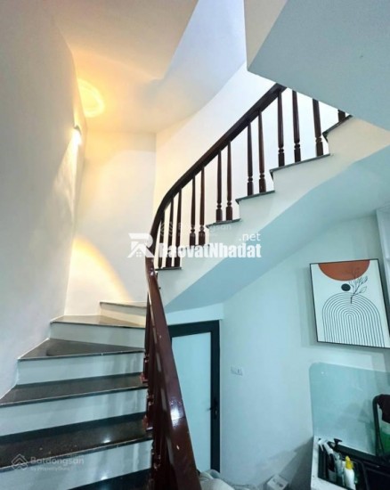 Bán nhà ngõ ô tô Phường Minh Khai, Hai Bà Trưng, Hà Nội, giá tốt 7,3 tỷ, 40m2