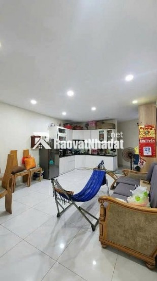 NHÀ Huỳnh Tấn Phát - Quận 7