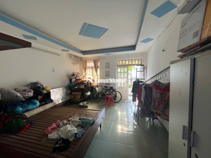BÁN NHÀ - TRƯỜNG CHINH Q.12 – DT KHỦNG 99 M² - GIÁ CHỈ 68TR/ M² - RẺ NHẤT KHU VỰC.