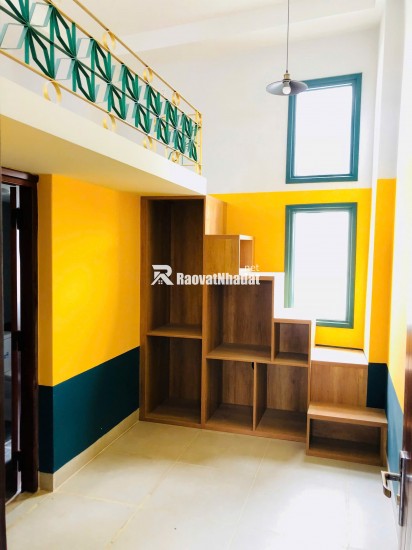 Bán hotel 7 tầng hẻm Paster , Xương Huân , Nha Trang .
dt 82m2, Giá bán 20 tỷ lh:  Yên Trinh