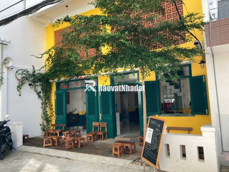 Bán hotel 7 tầng hẻm Paster , Xương Huân , Nha Trang .
dt 82m2, Giá bán 20 tỷ lh:  Yên Trinh