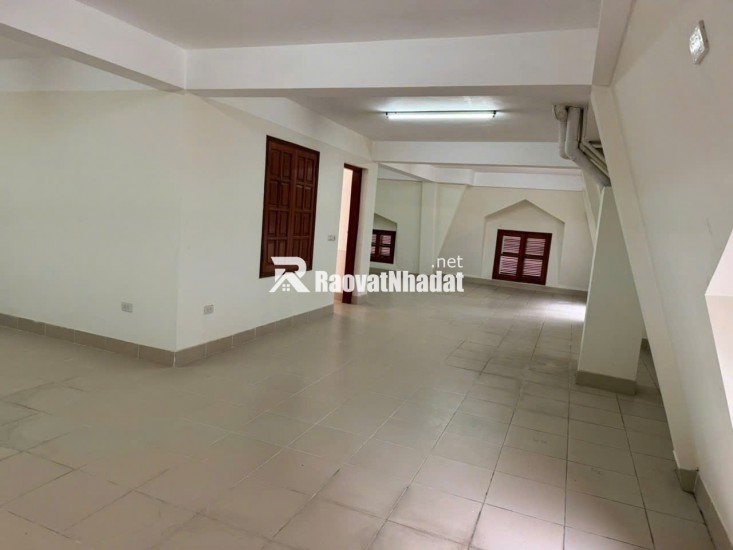 Bt an khang đã hoàn thiện, dt 225m2, nhà để không, cần cho thuê, giá 35 tr/tháng có thương lượng