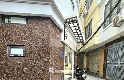 Nhà 6 tầng Hồ Tùng Mậu - Lô Góc - Dân Xây - Ngõ trước nhà 3,5m - Full nội thất