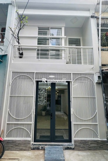 Bán Nhà HXH Đường Cách Mạng Tháng Tám, Phường 12, Quận 10. Diện tích: 3.8m x 9m, Giá 6.1 Tỷ