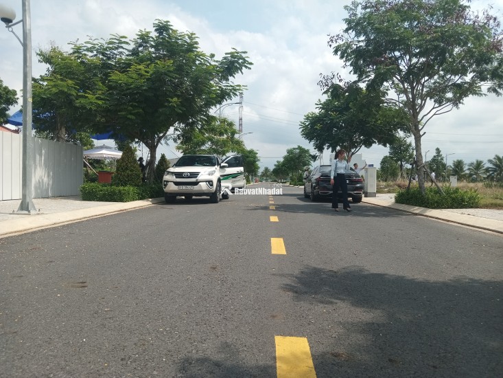 đất chính chủ - phía tây thành phố bình chánh - sổ hồng riêng