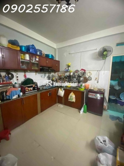 Bán nhà 2 tầng tại Quận 4 - 2PN, 1WC, pháp lý đầy đủ, giá chỉ 1,7 tỷ