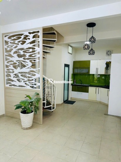 Bán Nhà HXH Đường Cách Mạng Tháng Tám, Phường 12, Quận 10. Diện tích: 3.8m x 9m, Giá 6.1 Tỷ