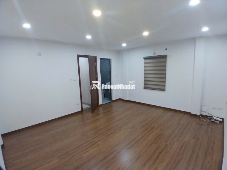 Nhà riêng 5 tầng, 3PN, phố Đại La, Hai Bà Trưng gần TimeCity