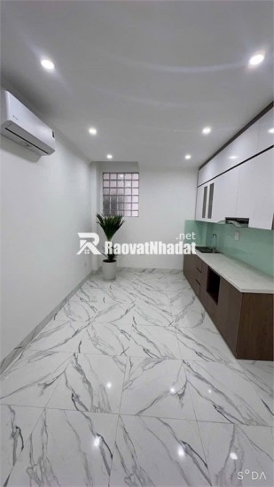 Bán Nhà 6 Tầng Thang Máy 47m², 9 Phòng Full Nội Thất, Trung Tâm Ba Đình - Giá Chỉ 11.3 Tỷ!