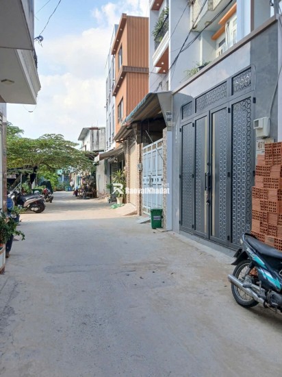 Cần bán nhà HXH đường Hương Lộ 2, P. Bình Trị Đông A, Q. Bình Tân. Diện tích 4x17.5m, giá chỉ 5.8 tỷ.