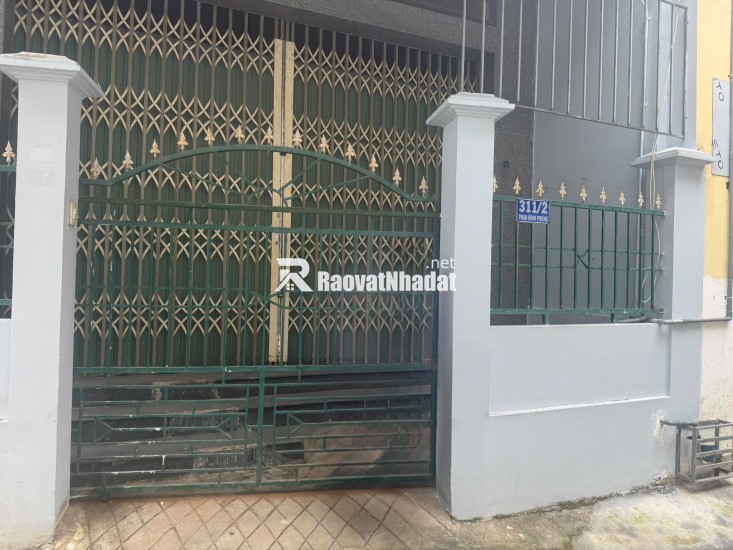 Cho Thuê Nhà Có Thể Kinh Doanh Ngay Mặt Tiền Phan Đình Phùng TP Quảng Ngãi