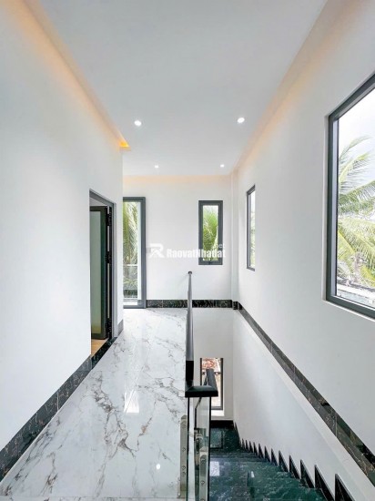Nhà mới xây Góc 2 mặt tiền, Hẻm 1 Trần Vĩnh kiết- An Bình- Ninh kiều. Cách sân Bóng An Bình 100m