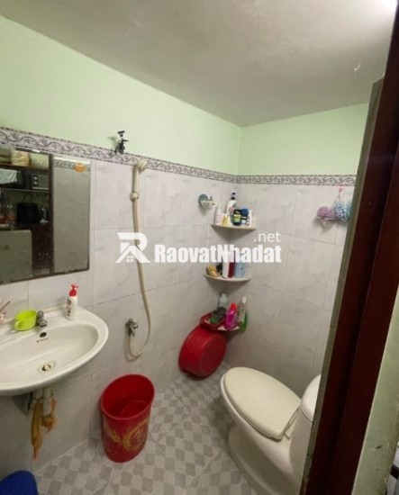 NHÀ ĐẸP TÂN PHÚ - 2 TẦNG BTCT - CÁCH 20M HX TẢI THÔNG - 32M2 - Sổ A4 - CHỈ 4,2 TỶ