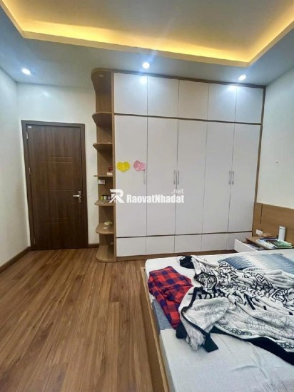 Nhà đẹp Vân Canh đường Trịnh Văn Bô 36m2 7 tầng thang máy Gara oto