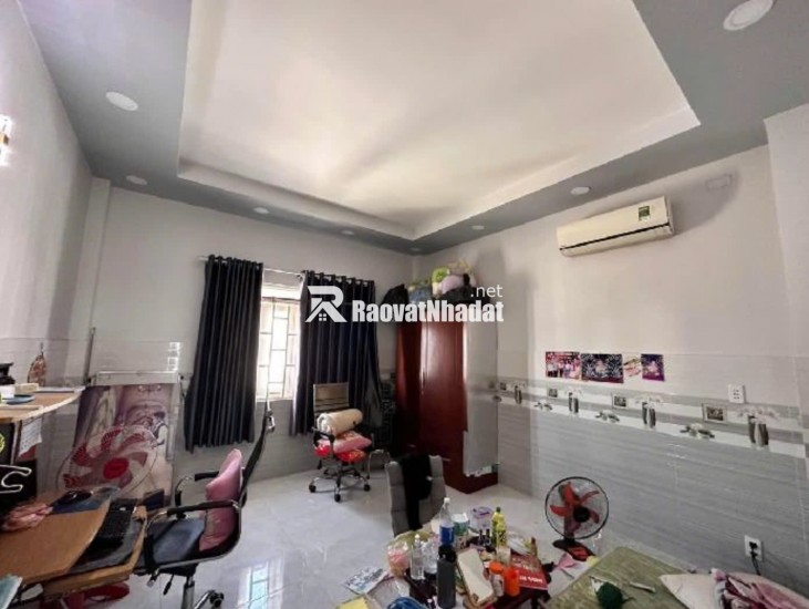 BÁN NHÀ  BÌNH TÂN - HƯƠNG LỘ 2 - HẺM XE HƠI THÔNG - 5,6 TỶ - 72m2 (5 x 14.4 ) - 4 TẦNG
