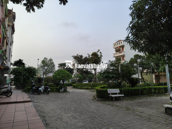 Căn góc - Khu phân lô Tái Định cư - mặt đường Tam Trinh. Nhà View Công Viên Mini, Hồ điều hòa. Giá 14,5 Tỷ