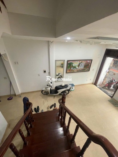 QUAN NHÂN PHÂN LÔ OTO TRÁNH, KINH DOANH, VIEW HỒ ĐIỀU HOÀ, 40M 5 TẦNG, MẶT TIỀN 4.5M GIÁ 11,5 TỶ