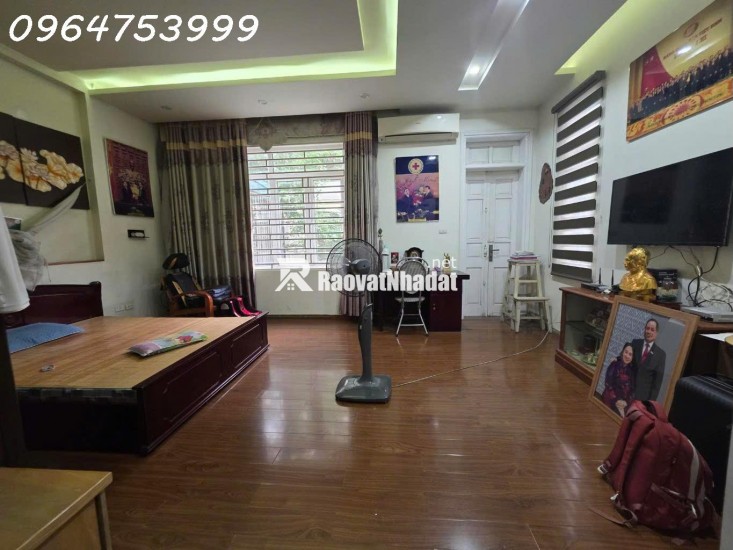SIÊU VIP – BIỆT THỰ SÂN VƯỜN, Ở SƯỚNG GIỮA LÒNG THỦ ĐÔ
Diện tích thực tế 150m²  Mặt tiền 7.8m  Khu Cán bộ Trung ương