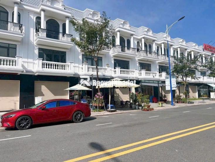 BÁN GẤP SHOPHOUSE 1 TRỆT 2 LẦU TRUNG TÂM LAI UYÊN, BÀU BÀNG