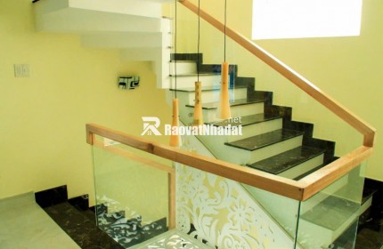 Chủ cần bán nhà Quận 10 p14 đường 3/2