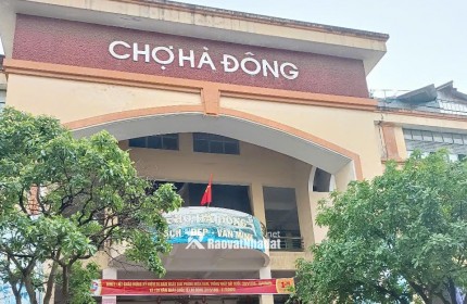 VÍP Lô góc Bà Triệu,Hà Đông,Dt 35m,4 tầng, giá 6 tỷ. Gần Ôtô, kinh doanh