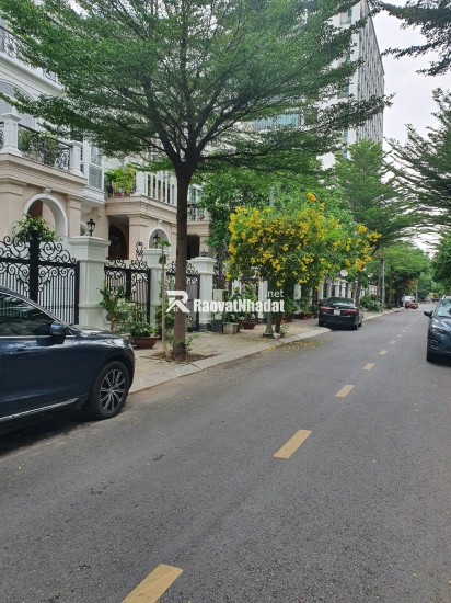 Bán nhà mặt phố Cityland Garden Hills (6m x 19m) DT: 114m2, 5PN, 4WC