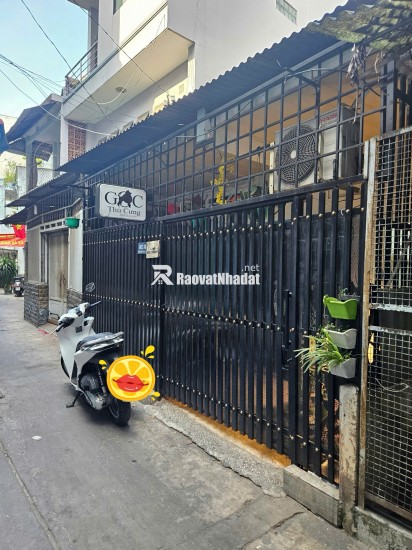Cần bán nhà HXH đường Tô Hiến Thành, P.15, Q.10. Diện tích 5x15m, giá chỉ 8.1 tỷ.