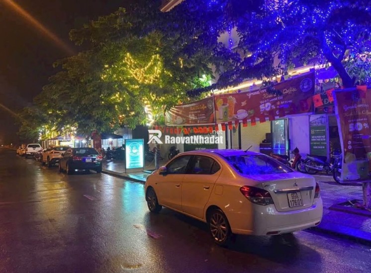 Trực tiếp từ chủ đầu tư, bán Nhà Phố mặt Nguyễn Văn Cừ đi Đông Anh ,Hà Nội