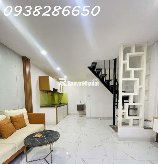 Cần Bán Căn Nhà 2 Tầng DT: 24m2 , 2PN,  2WC ,Sổ Hồng riêng đã hoàn công