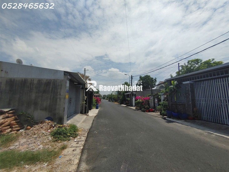 Ra nhanh lô đất biệt thự cực đẹp 1100m2 đường Tân Thông Hội 32x36m