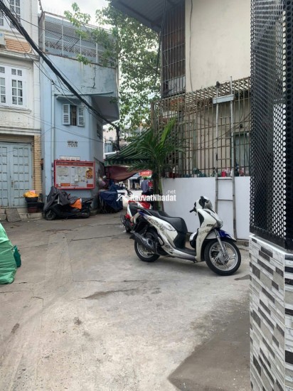 Cần bán nhà HXH đường Trần Đình Xu, P. Nguyễn Cư Trinh, Q.1. Diện tích 4x9m, giá 10.7 tỷ