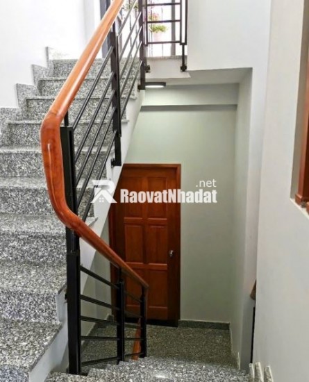 THỦ ĐỨC - TRUNG TÂM PHƯỜNG LINH CHIỂU - HẺM 7 CHỖ VÀO NHÀ -  4.01m x 15.4m - 4 TẦNG - NHỈNH 8 TỶ