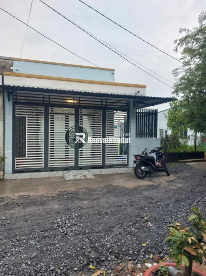 Bán nhà cấp 4 đẹp 252m2, 3PN, 1WC, mặt tiền rộng tại Tân Thông Hội