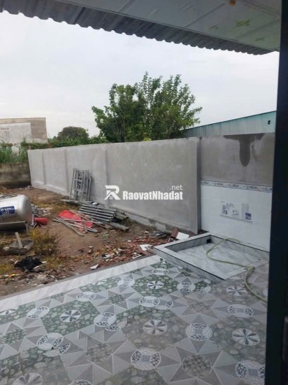 Bán nhà cấp 4 đẹp 252m2, 3PN, 1WC, mặt tiền rộng tại Tân Thông Hội