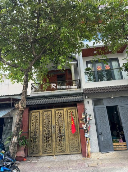 Bán Nhà MT 118A Đường Hiền Vương, Phường Phú Thạnh, Quận Tân Phú.