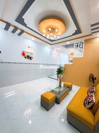 **CẦN BÁN NHÀ MỚI GIÁ RẺ** CHÍNH CHỦ, CÔNG CHỨNG NGAY.