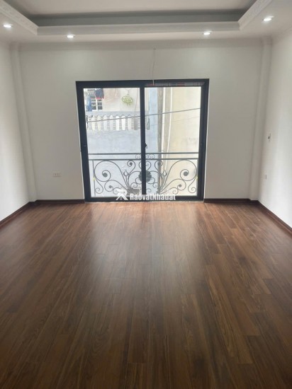 BÁN NHÀ RIÊNG TẠI ĐỒNG MAI - 5 TỶ - Ô TÔ ĐỖ DỪNG TRƯỚC NHÀ