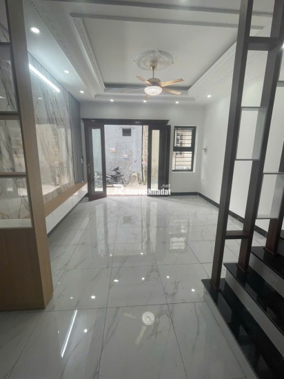 BÁN NHÀ RIÊNG TẠI ĐỒNG MAI - 5 TỶ - Ô TÔ ĐỖ DỪNG TRƯỚC NHÀ