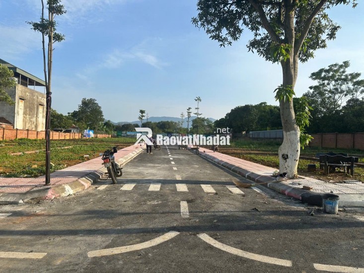 Chính chủ bán lô đất nền Hòa Lạc(khu đất nằm trong lõi của khu đô thị vệ tinh Hòa Lạc)