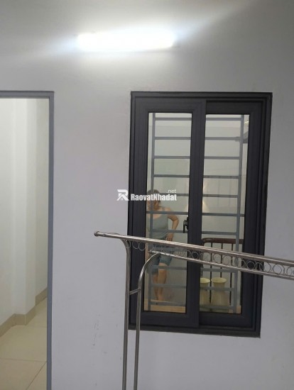 Bán biệt thự liền kề Long Biên, 22m2, 5 tầng, 4.2 tỷ, sổ đỏ