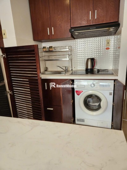 Bán toàn căn hộ Nguyễn Thiện Thuật
vị trí: Hẻm Nguyễn Thiện Thuật, TP. Nha Trang diện tích đất : 47,8 m2 giá ban: 6,5 tỷ lh E Thanh
