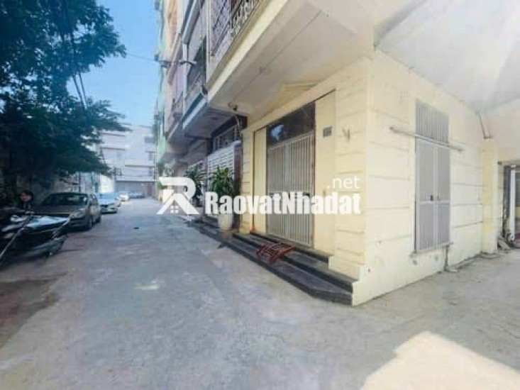 Phân lô ,2 ô tô tránh,lô góc,ngõ thông,kinh doanh đỉnh,38m2,5T,12 TỶ